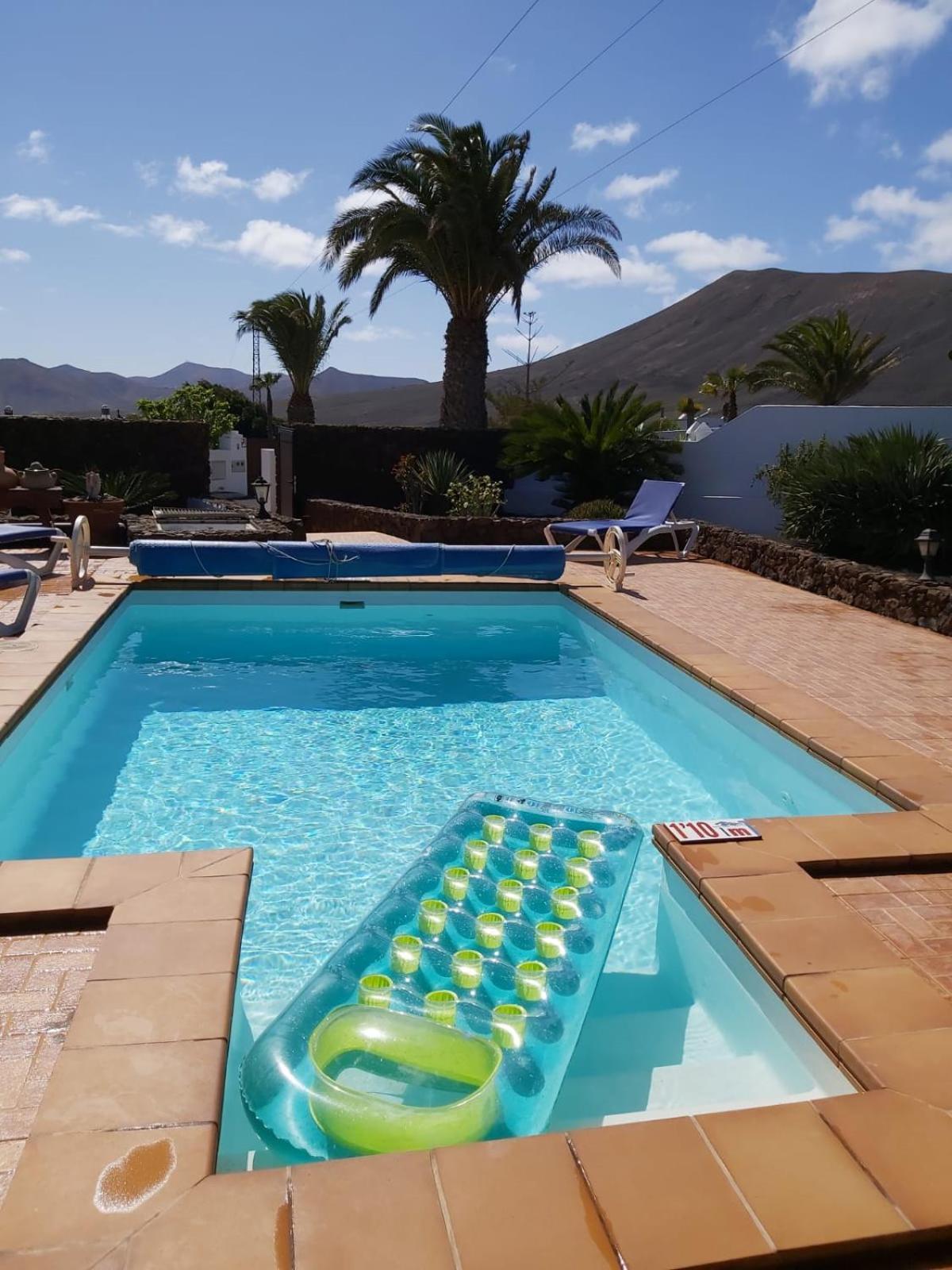Villa Lucky - Heated Pool Mácher Szoba fotó