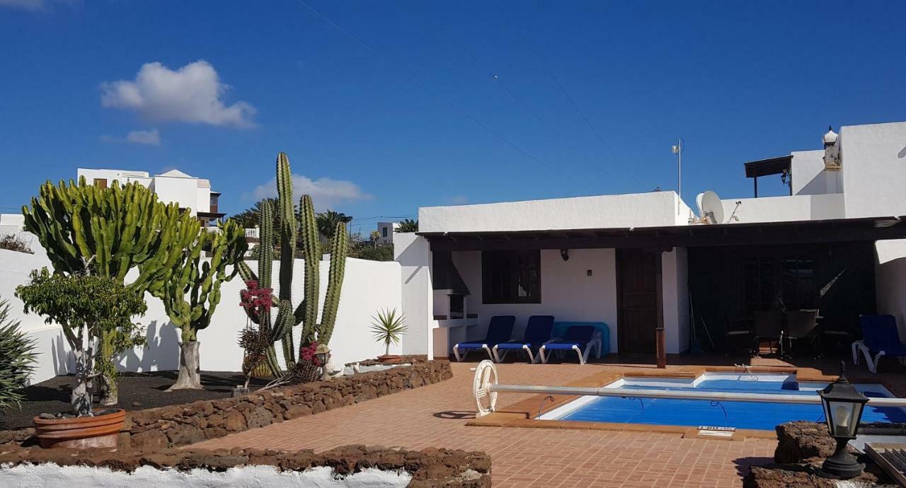 Villa Lucky - Heated Pool Mácher Kültér fotó